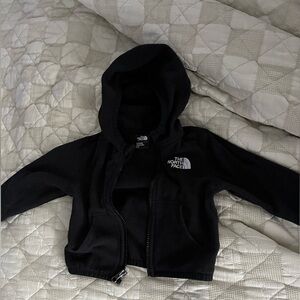 Baby North face jacket size 3-6 month